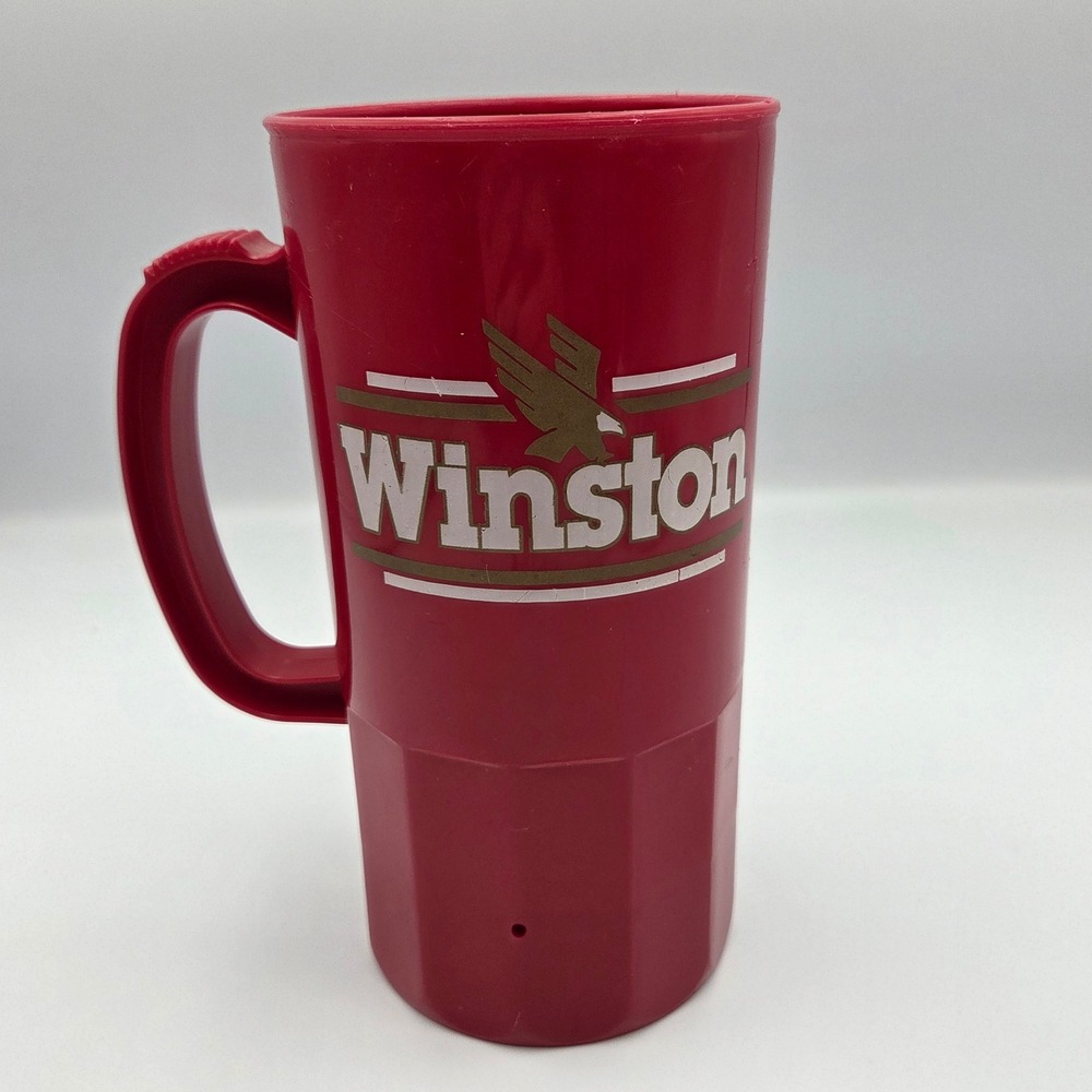 Winston Mug Unisex OS Red Good Vintage Betras USA Super Liter Plastic Cup Retro